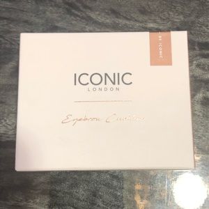 ICONIC EYEBROW CUSHION